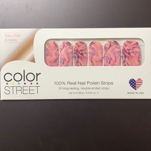 Color Street Nails “desert dream”.